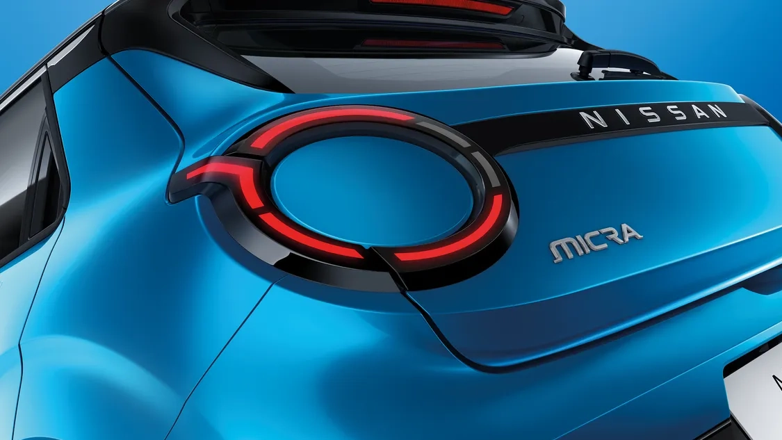Vue arrière de la Nissan Micra essence